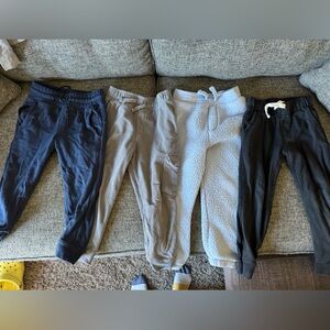 Boys 5T Sweats (4pairs!)